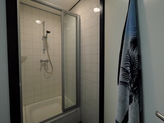 Jade 208, Dordrecht