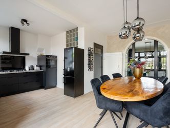 Dubbeldamseweg Zuid 35, DORDRECHT