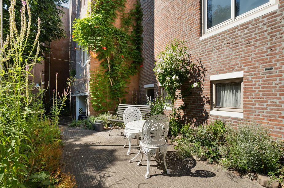 Voorstraat 1