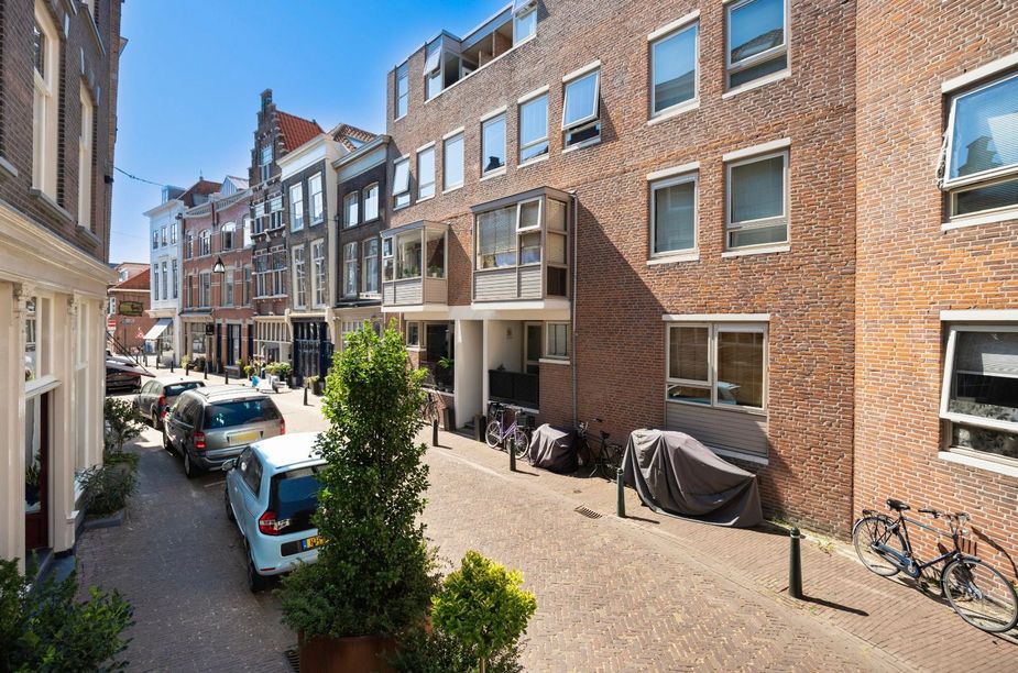 Voorstraat 1
