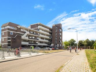 Huys de Merwede 61, PAPENDRECHT