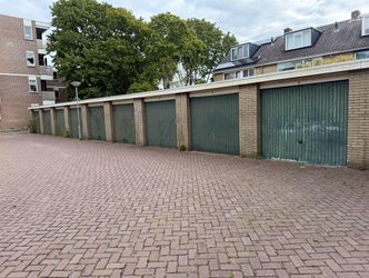 Grote Hondring 8 H , DORDRECHT