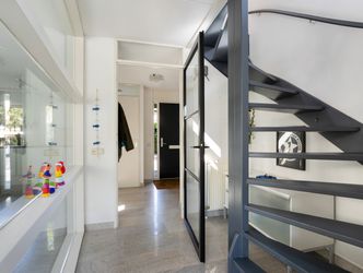 Iroko 151, DORDRECHT