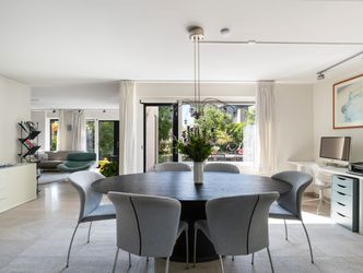 Iroko 151, DORDRECHT