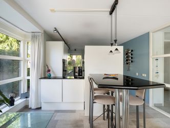 Iroko 151, DORDRECHT