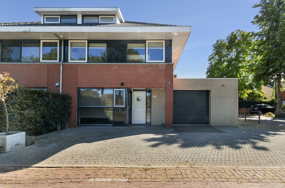 Haageinde 17