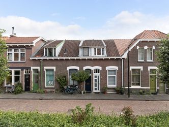 Hoge Bakstraat 10, DORDRECHT
